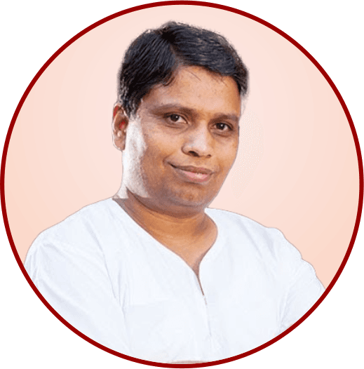 <p><strong>Shraddheya </strong>Acharya Shri<br>Balkrishna Ji Maharaj</p>