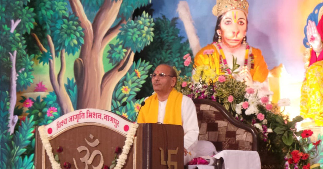 Gods are descended on the earth as the best devotees | Sudhanshuji Maharaj